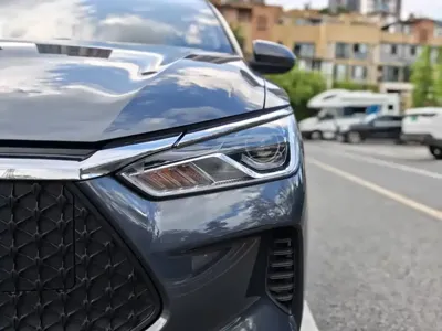 BYD e2