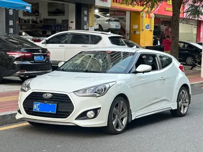 Hyundai Veloster