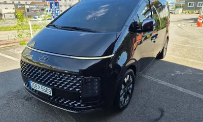Hyundai Staria