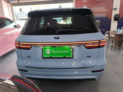 Li Auto ONE