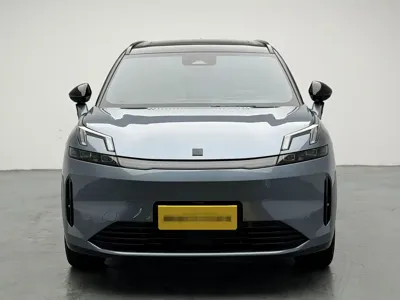 Lynk & Co 08 EM-P