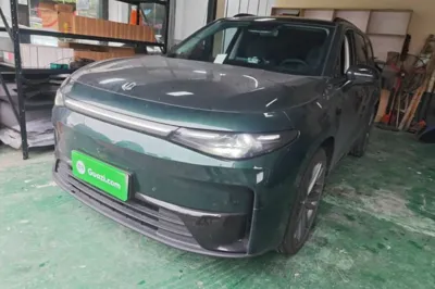 Leapmotor C16