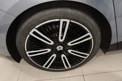 Nio ET9