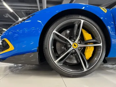 Ferrari 296