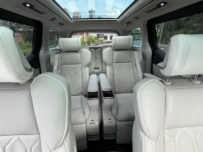 Volvo EM90