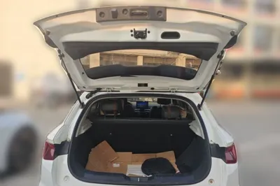 BYD e2