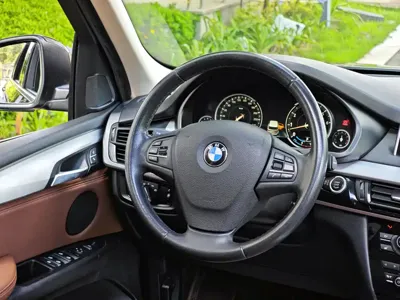 BMW X5 (Import)