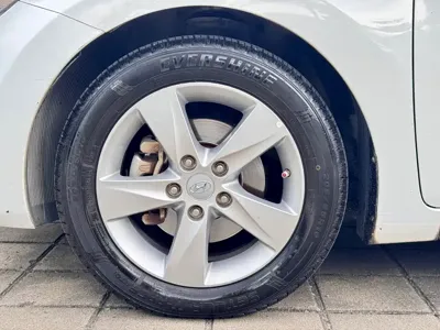 Hyundai Elantra Langdong