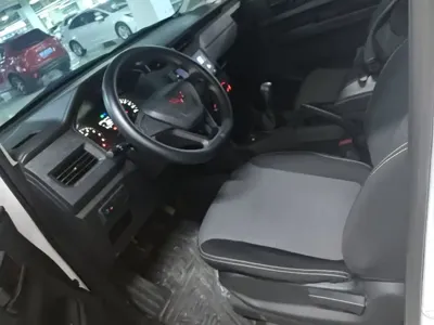 Wuling Hongguang Plus