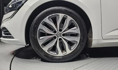 Renault-KoreaSamsung SM6