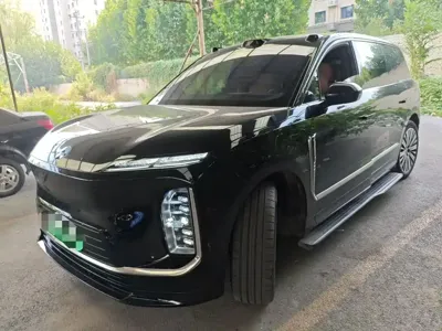 Nio ES9