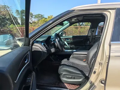 Honda UR-V