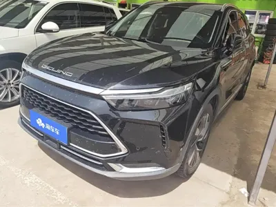 BAIC X7