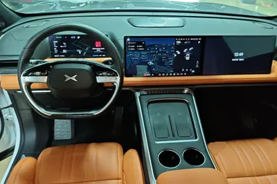 Xpeng G9