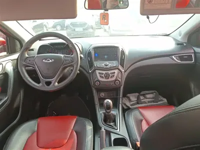 Chery Arrizo 5