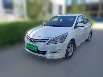 Hyundai Verna