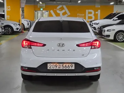 Hyundai Avante