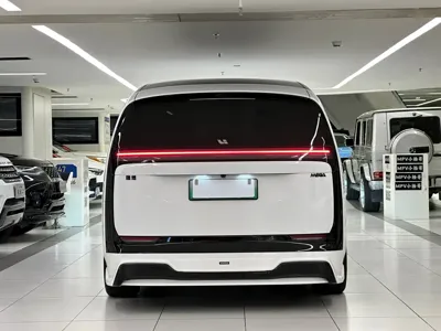 Li Auto Li MEGA