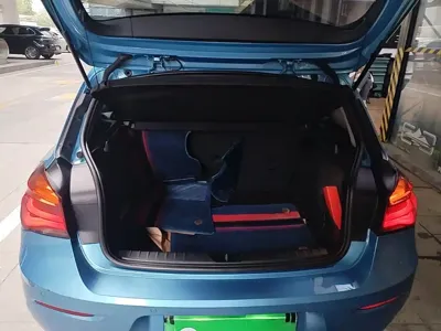 BMW 1 Series (Import)