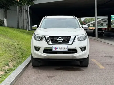 Nissan Terra