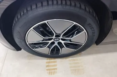 Xpeng P7