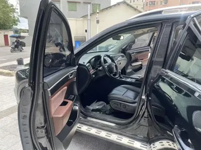 GAC Motor Trumpchi GS8