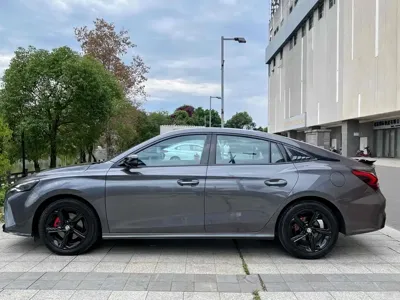 MG MG5 Scorpio