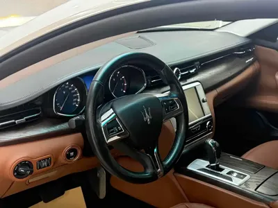 Maserati Quattroporte