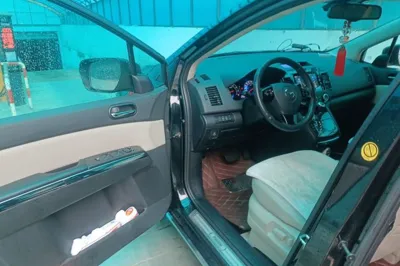 Mazda Mazda 8
