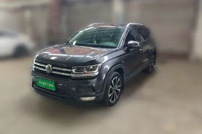 Volkswagen Tharu