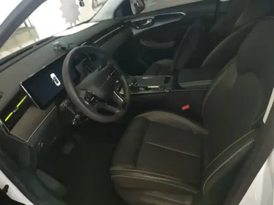 Roewe RX5