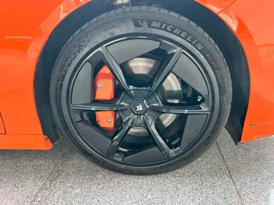 Hyper GT