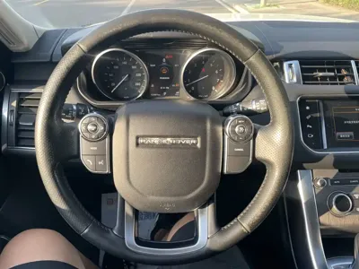 Land Rover Sport