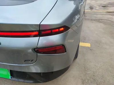 Xpeng P7