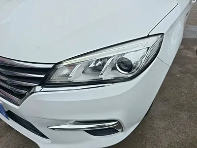 Roewe 360