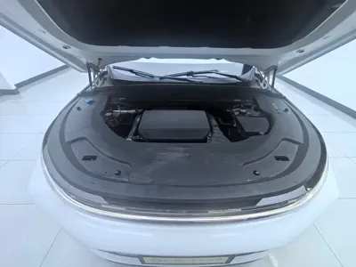 Li Auto Li L7