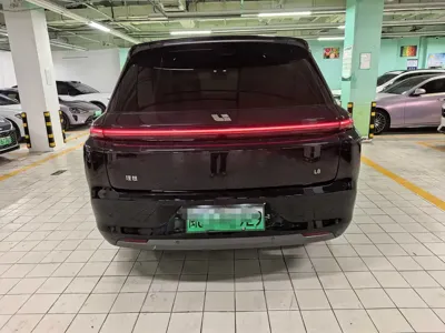 Li Auto Li L8