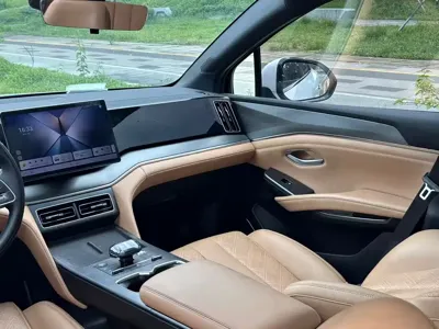 BYD L DM-i