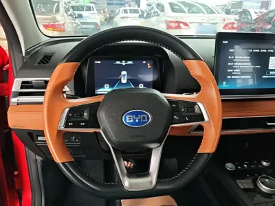 BYD e2