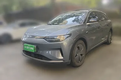 Leapmotor C11