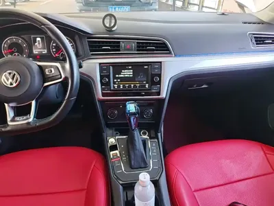 Volkswagen Lamando