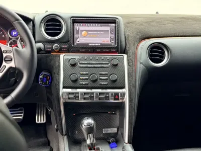 Nissan GT-R