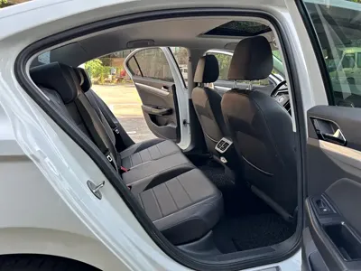 Volkswagen Bora EV