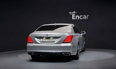 Genesis EQ900