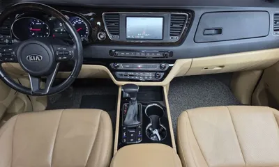 Kia Canival
