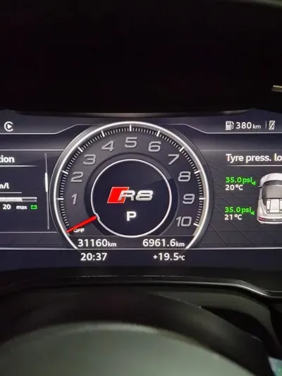Audi R8