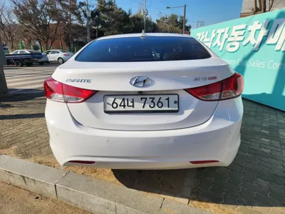 Hyundai Avante