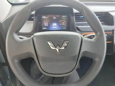 Wuling MINIEV