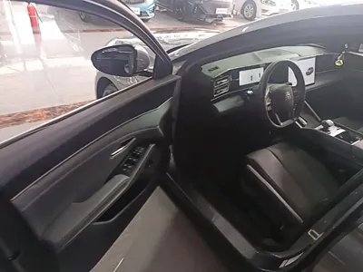 BYD Qin L