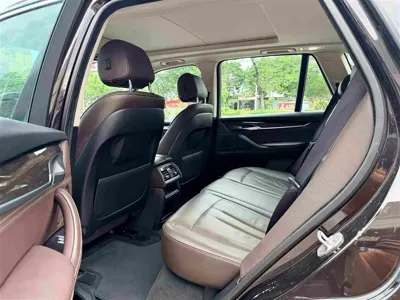 BMW X5 (Import)